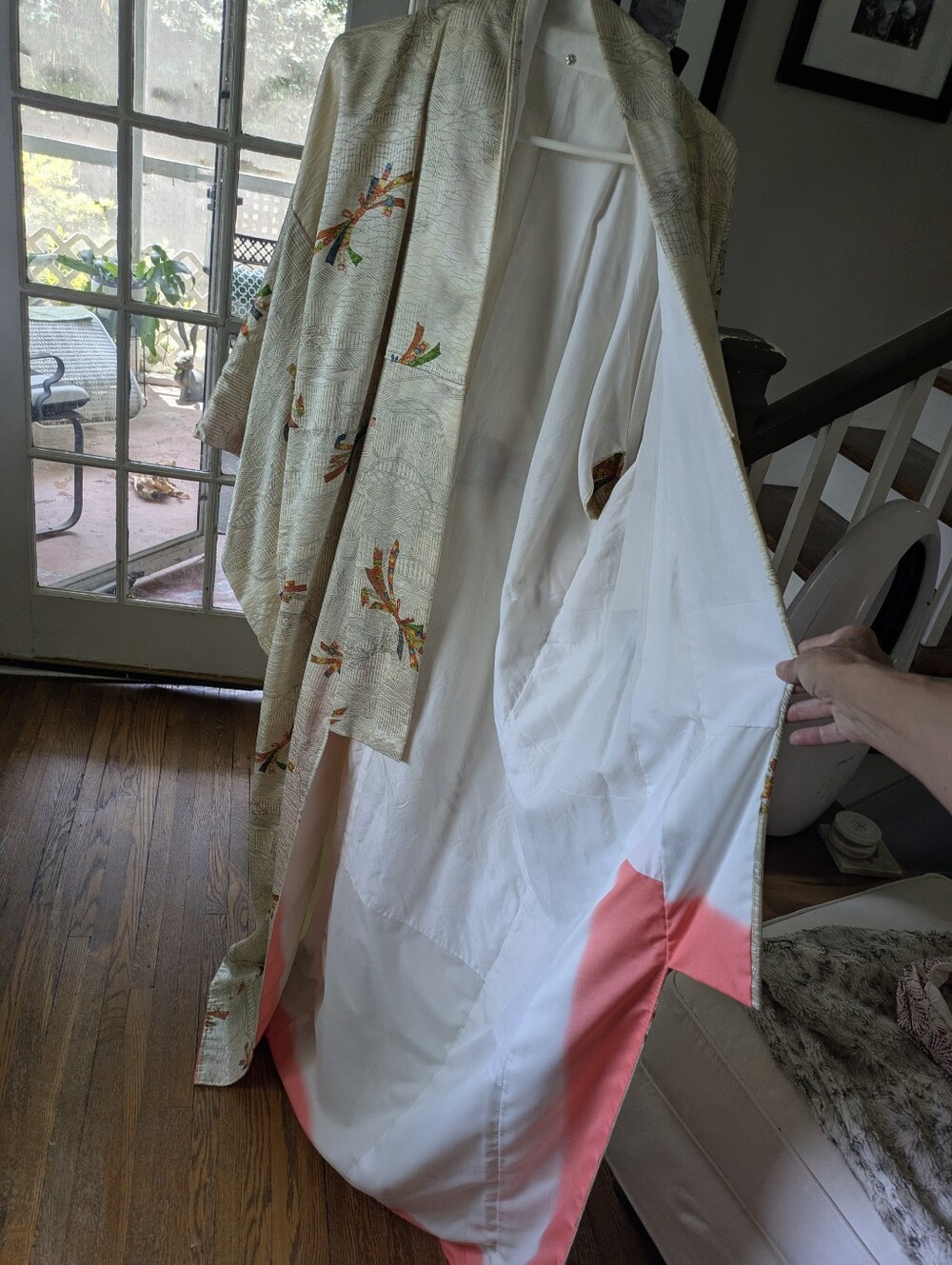 Authentic Silk Kimono - Picture 5 of 6